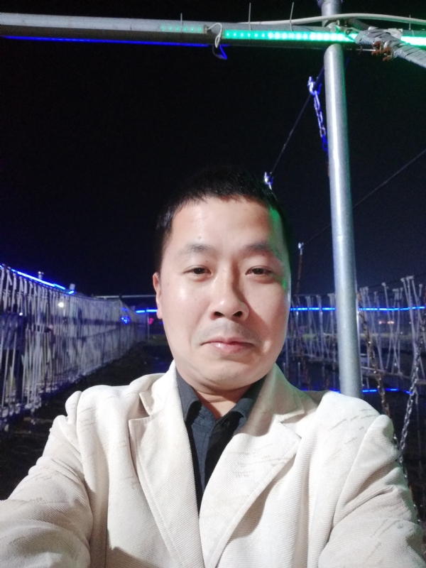阿峰的第一张照片--柘荣相亲网