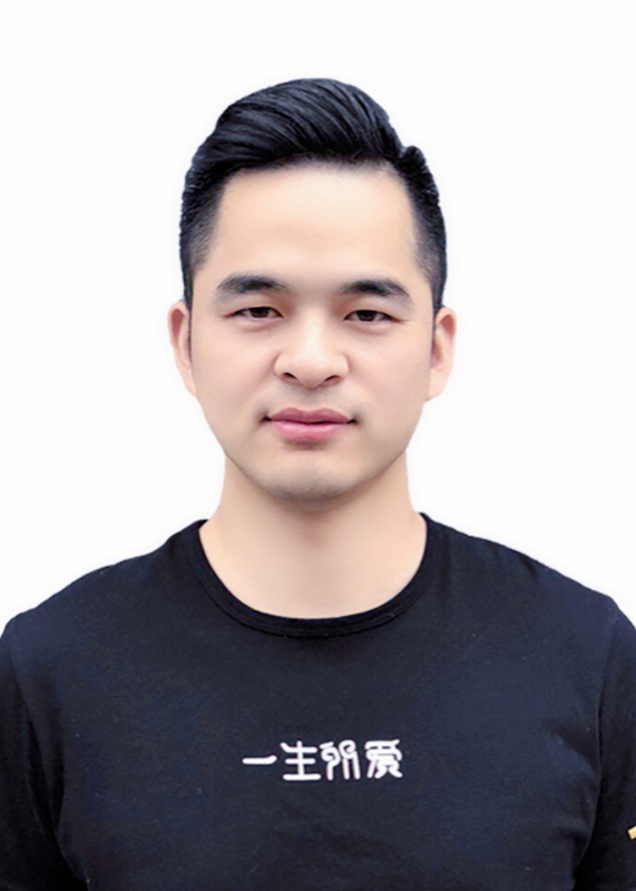 戏梦巴黎的第一张照片--柘荣相亲网