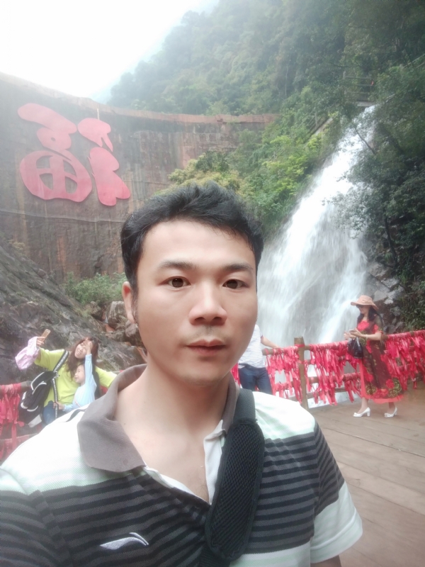 珊珊您是珊无无无妻的第一张照片--柘荣相亲网