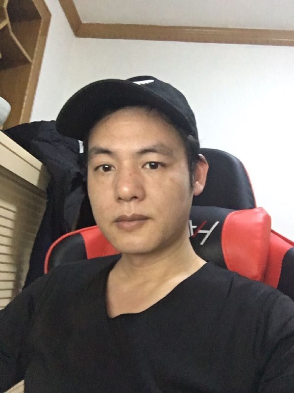 扛枪打鸟的第一张照片--柘荣相亲网