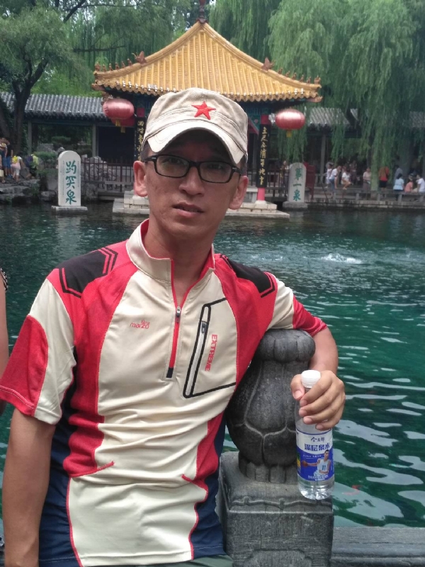 晓峰的第一张照片--柘荣相亲网