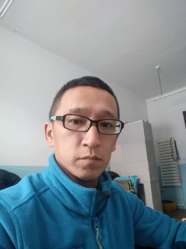 晓峰的第三张照片--柘荣相亲网