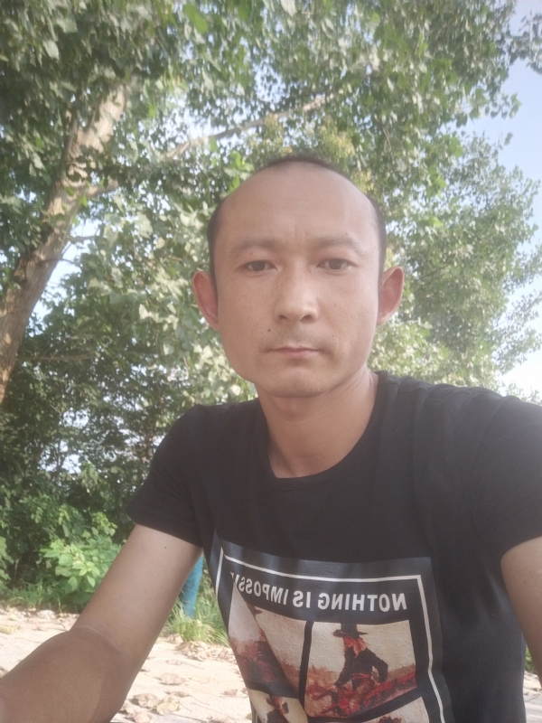80大叔的第一张照片--柘荣相亲网