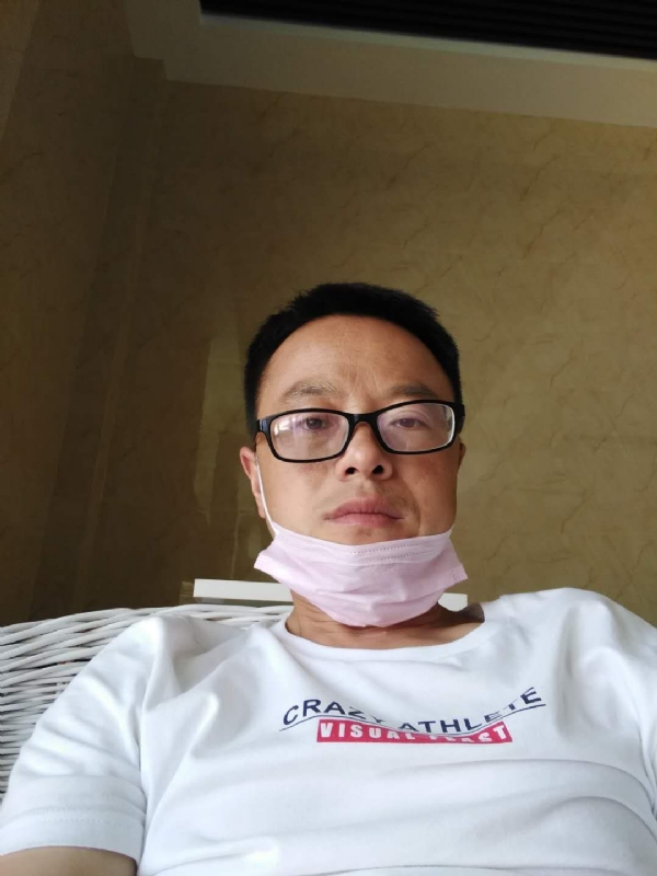 小马奔腾的第一张照片--柘荣相亲网