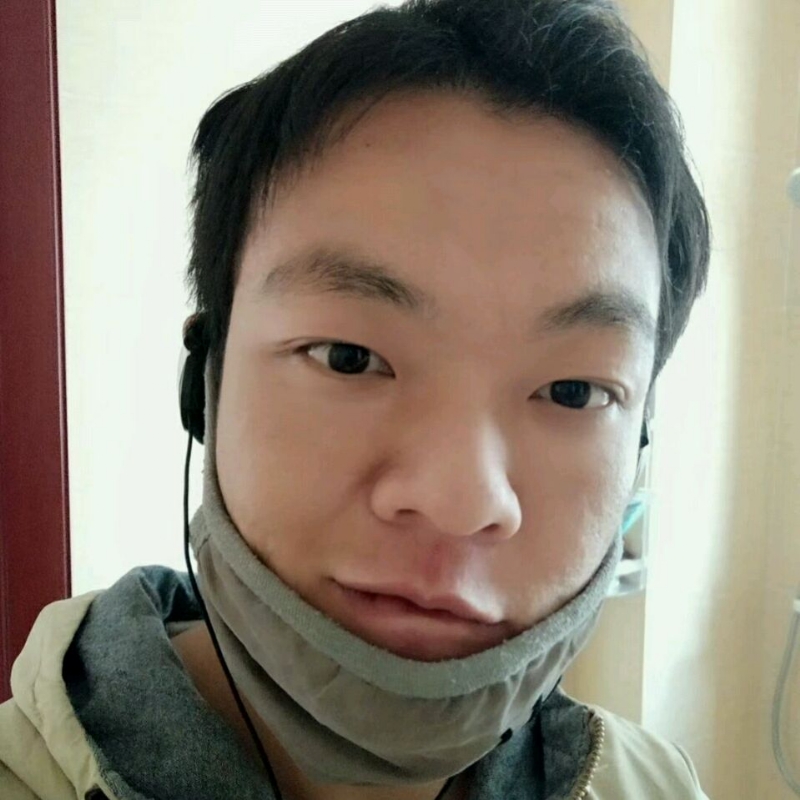 泡沫哭泣的第一张照片--柘荣相亲网