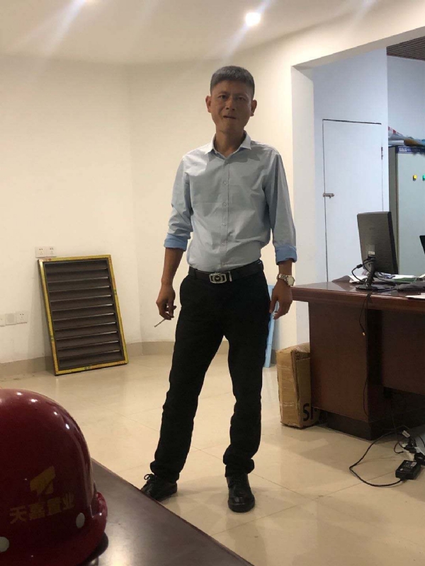 郁闷之中的第一张照片--柘荣相亲网
