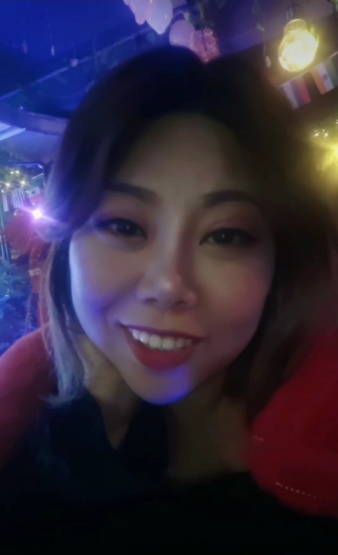 收快递的费仙女的第一张照片--柘荣相亲网