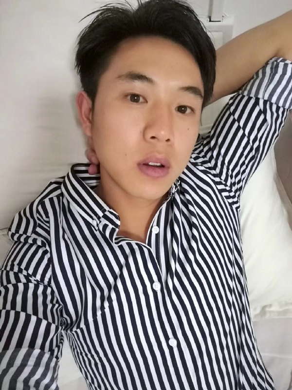 小雷的第二张照片--柘荣相亲网