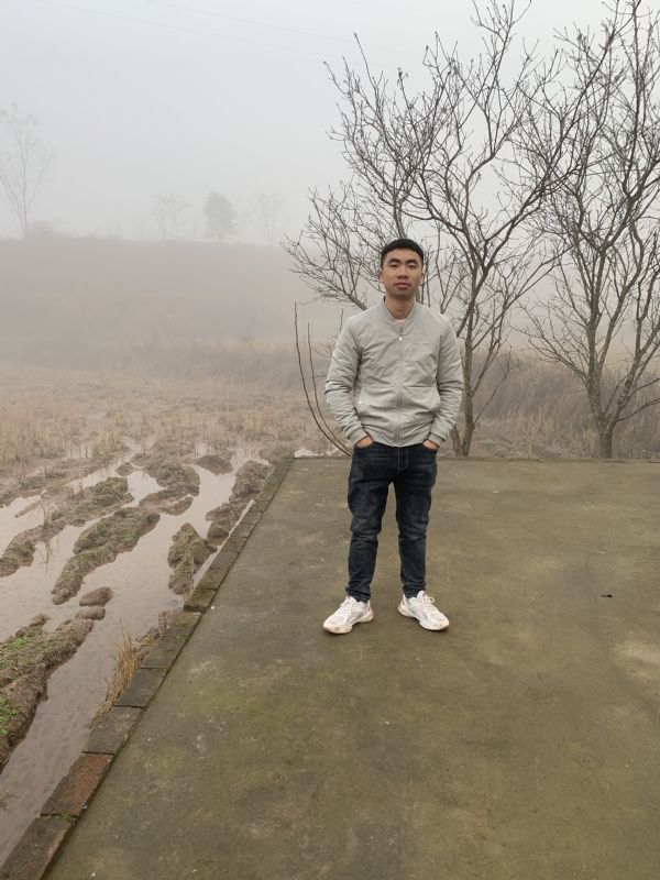 迷路的小猪的第一张照片--柘荣相亲网