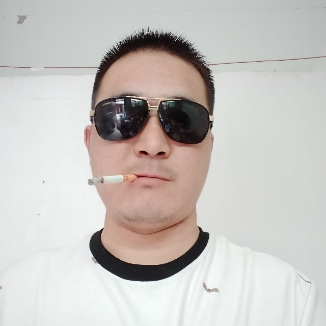 白伟伟的第一张照片--柘荣相亲网