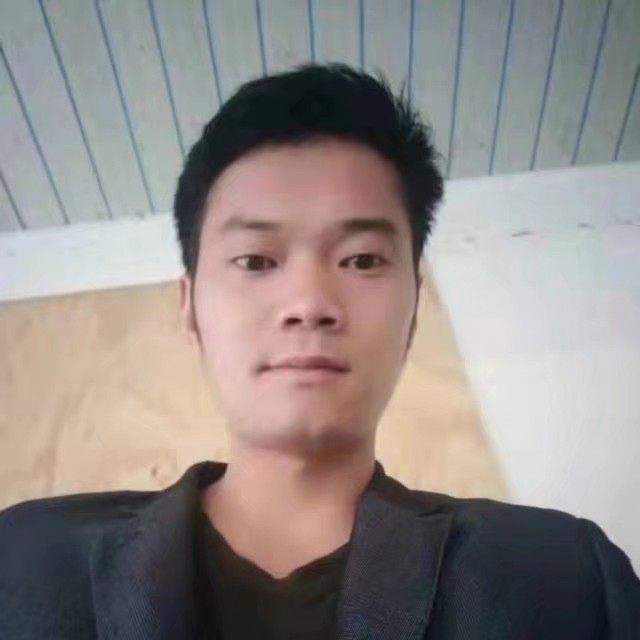 紫色的烟花的第一张照片--柘荣相亲网