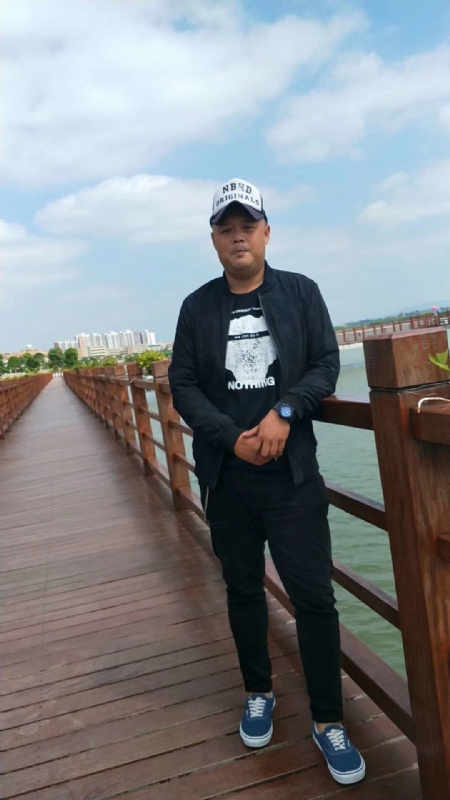 人生如戏的第二张照片--柘荣相亲网
