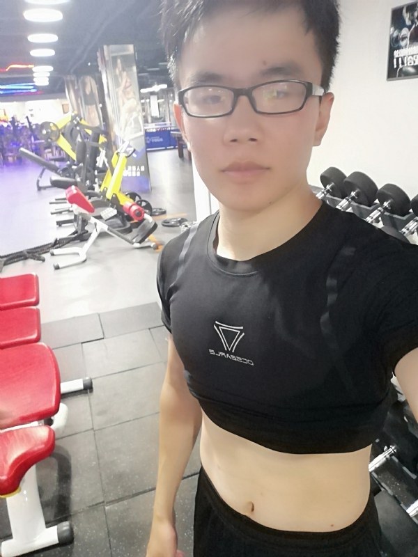 石榴裙下的第一张照片--柘荣相亲网
