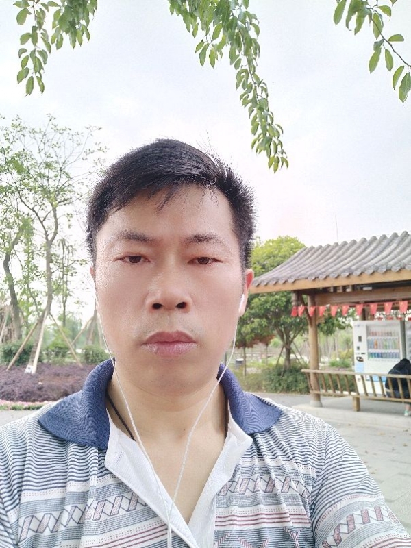 一个人的孤单的第一张照片--柘荣相亲网