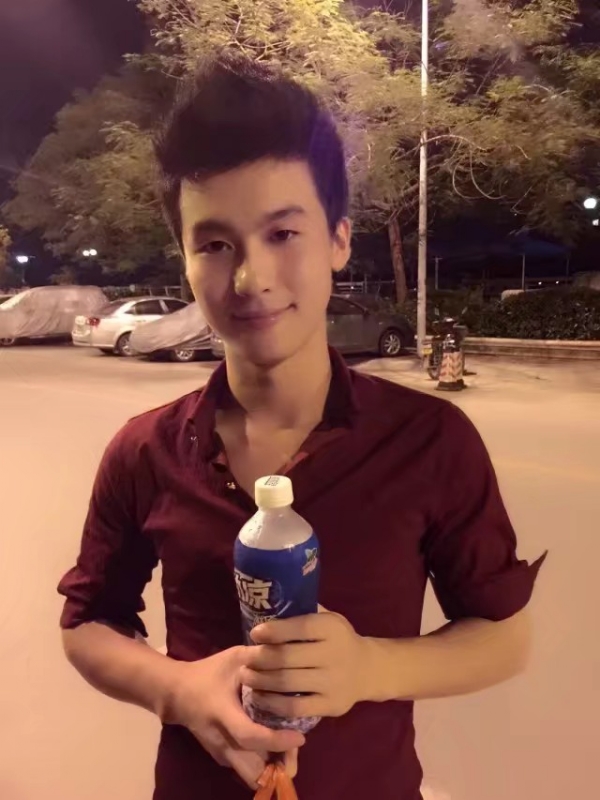 皮特王的第三张照片--柘荣相亲网