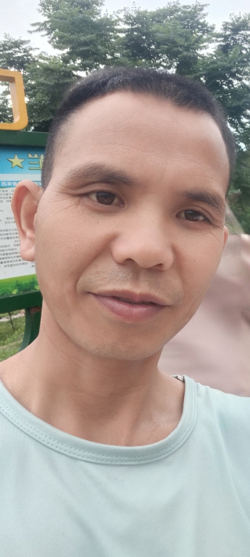 找个相爱的人结婚的第一张照片--柘荣相亲网