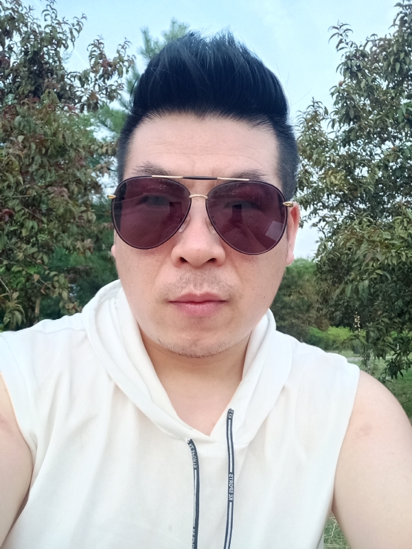 等风来的第二张照片--柘荣相亲网