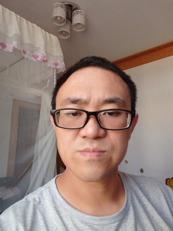 小涨常鸿的第一张照片--柘荣相亲网
