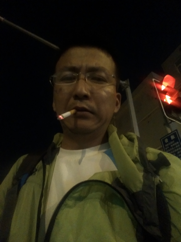 认真的生活的第一张照片--柘荣相亲网