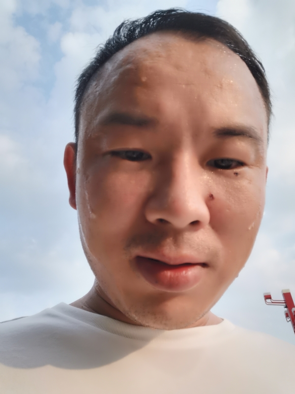 唐老鸭的第一张照片--柘荣相亲网