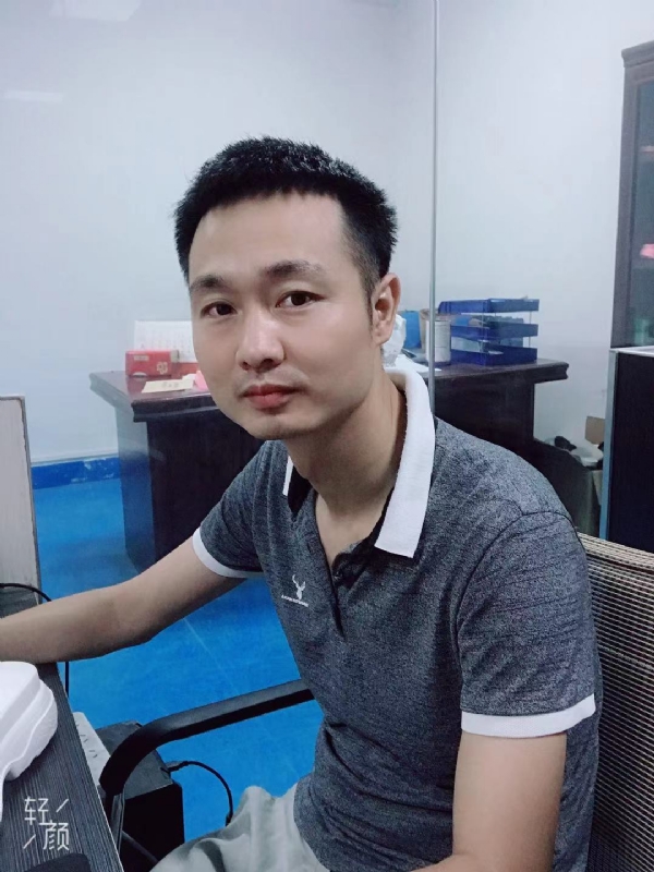 不忘初心的第一张照片--柘荣相亲网
