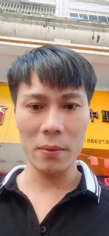笑看人生的第一张照片--柘荣相亲网
