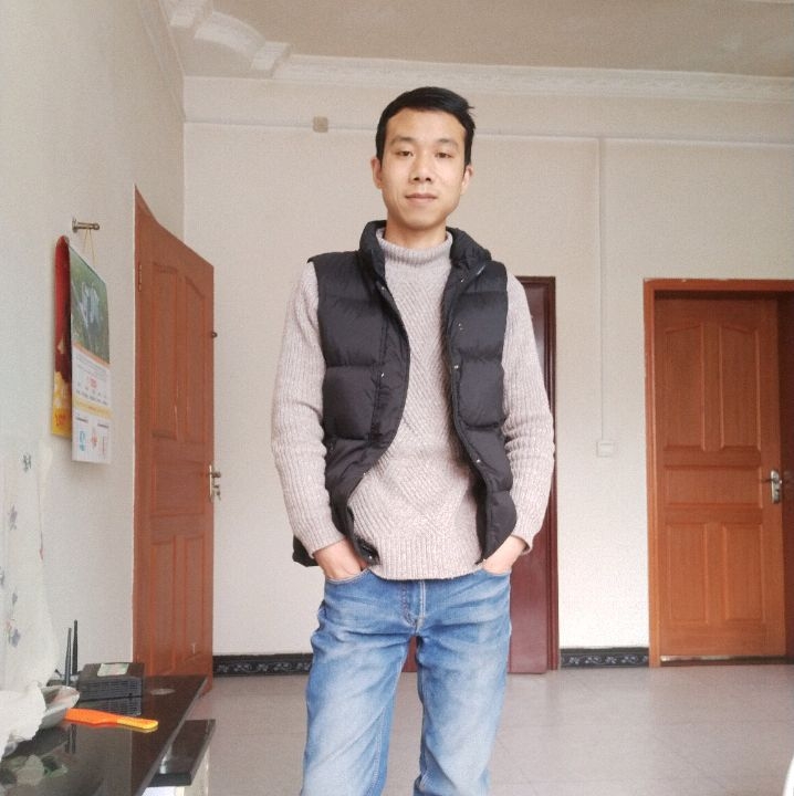 小伙子的第一张照片--柘荣相亲网