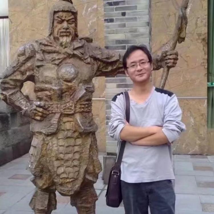 孤狼的第三张照片--柘荣相亲网