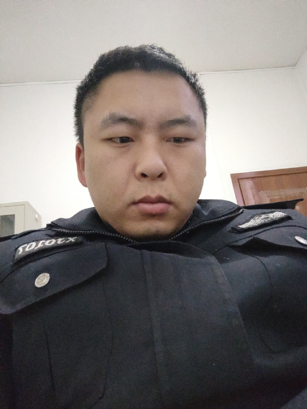 好纠结的第一张照片--柘荣相亲网
