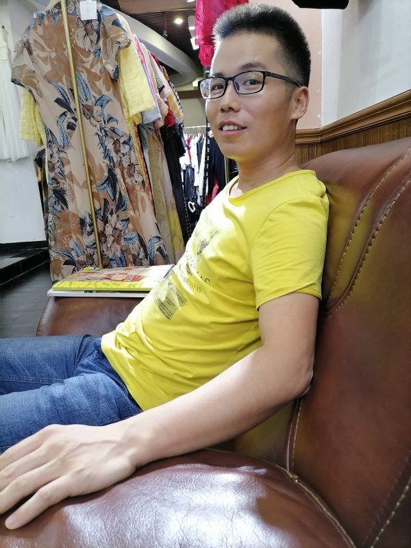 汪顺鹏的第二张照片--柘荣相亲网