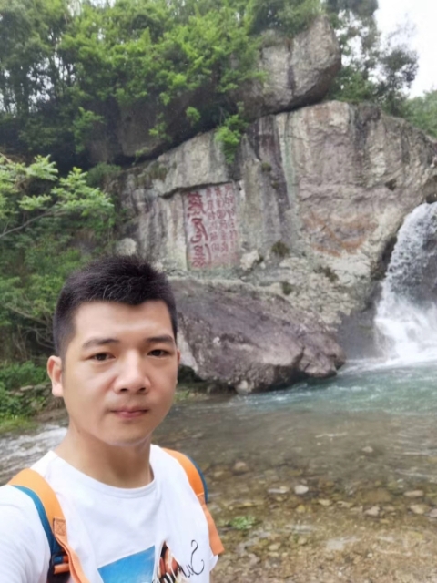 愿得一人心的第一张照片--柘荣相亲网