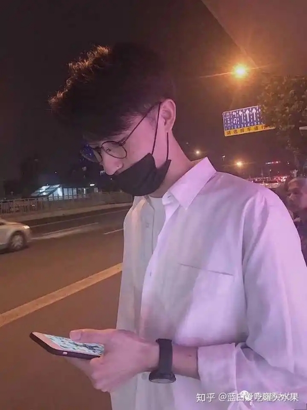 情圣的第一张照片--柘荣相亲网