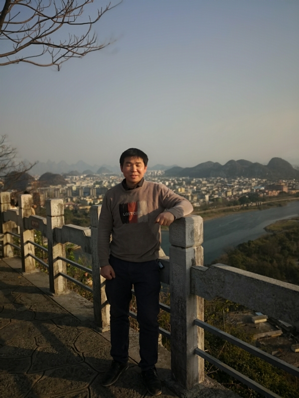 漓江之上的第三张照片--柘荣相亲网