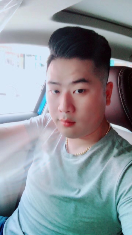 爱吃冰西瓜的猪的第一张照片--柘荣相亲网