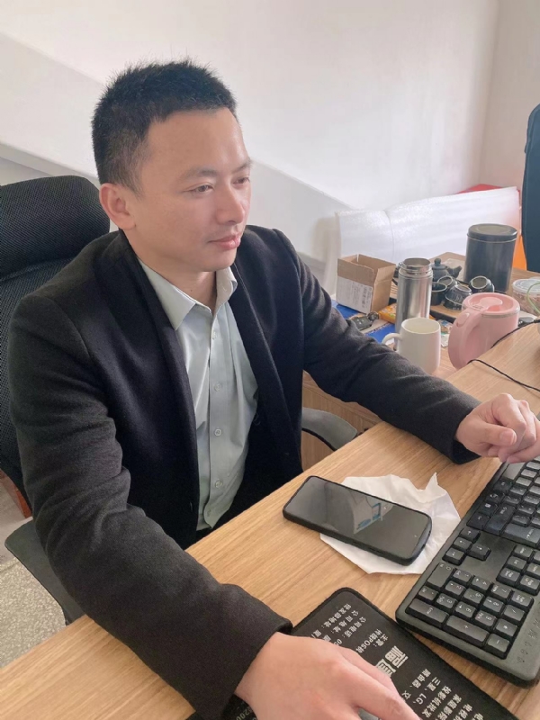 落叶知秋的第一张照片--柘荣相亲网