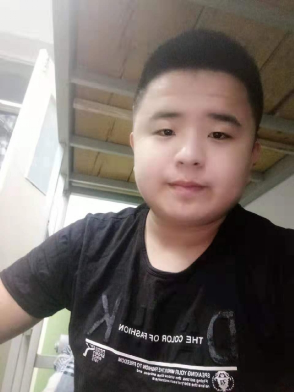 打小就爱淘气的第一张照片--柘荣相亲网