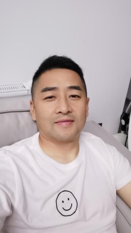 向阳而生的第一张照片--柘荣相亲网
