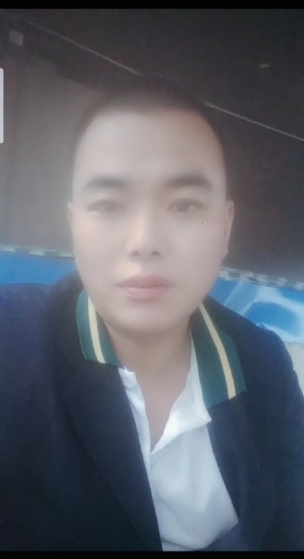 阳光男孩的第一张照片--柘荣相亲网