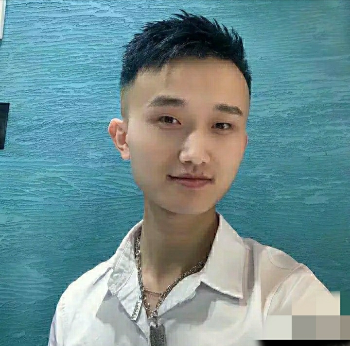 小哥哥的第一张照片--柘荣相亲网