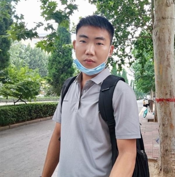 90年男征婚的第一张照片--柘荣相亲网