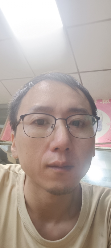 想胖的瘦子的第一张照片--柘荣相亲网