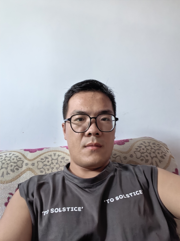 卫TF的第三张照片--柘荣相亲网
